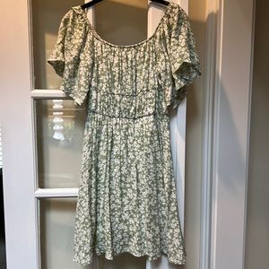 Altar’d state cute short sleeve dress